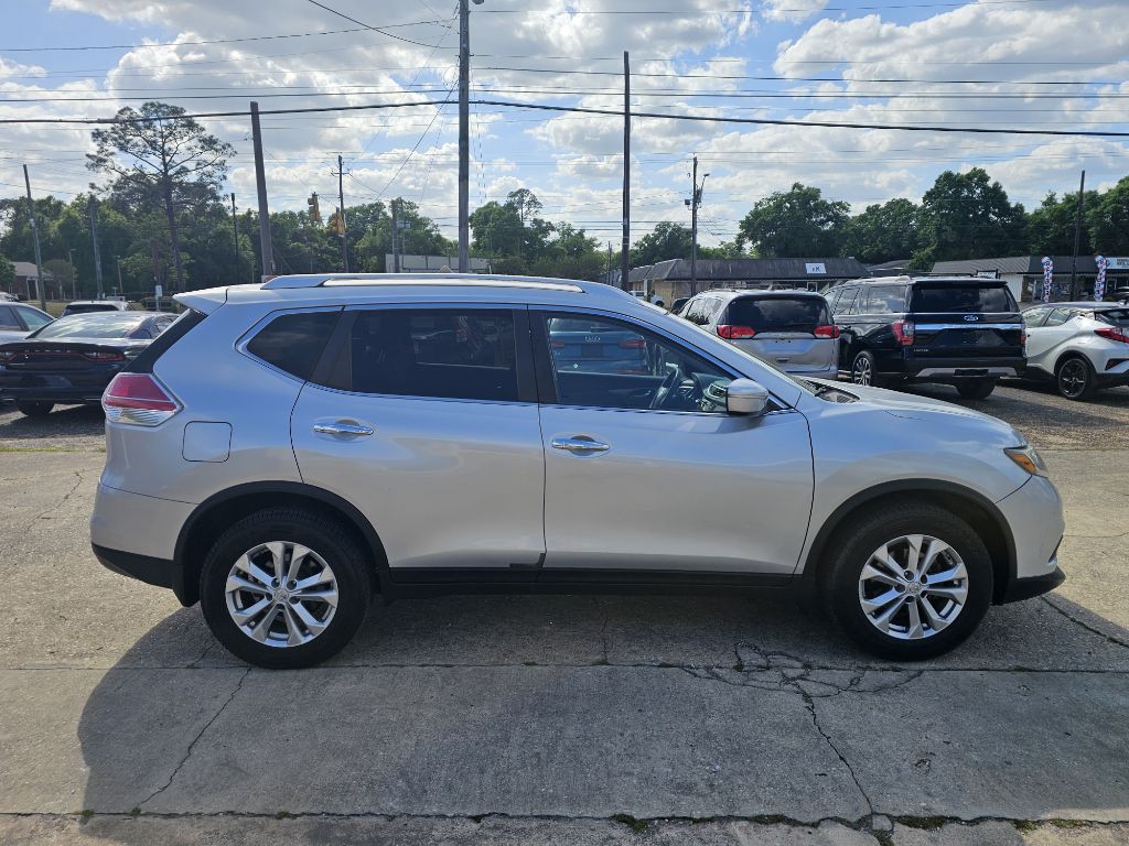 2015 Nissan Rogue Image 3