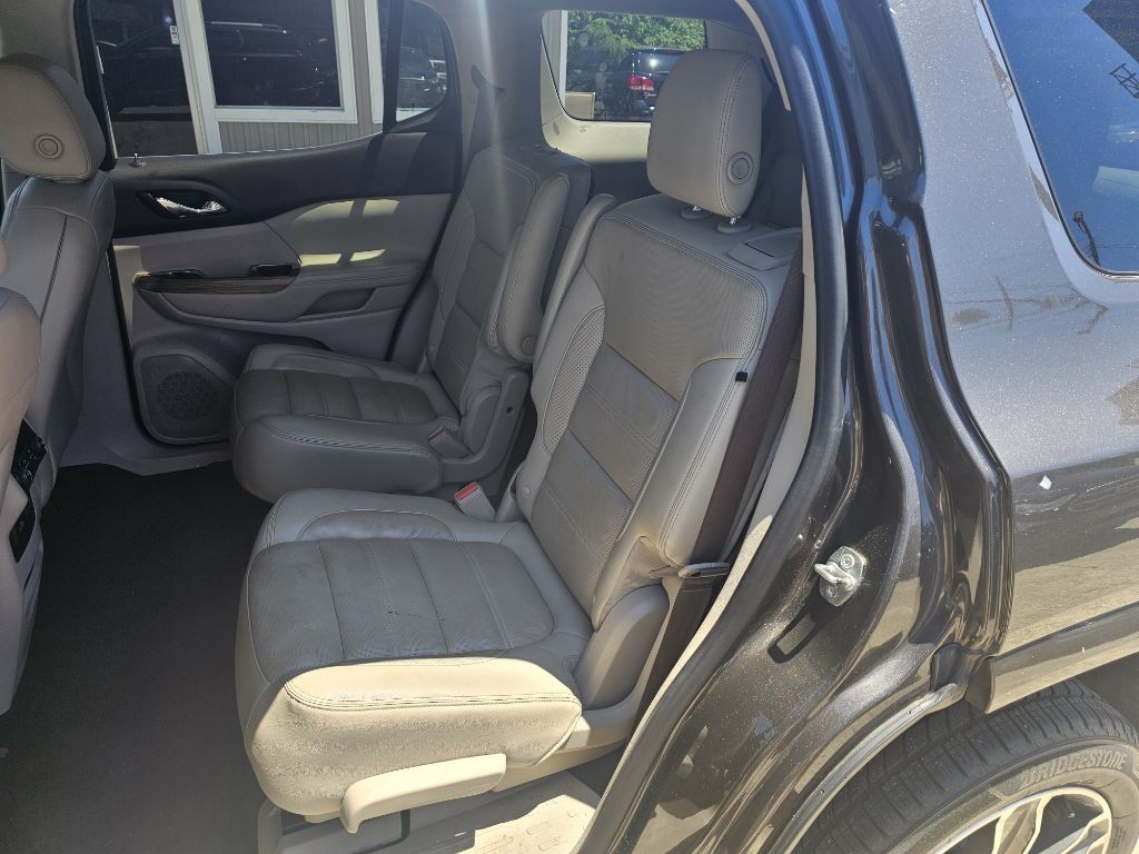 2019 GMC Acadia Image 10