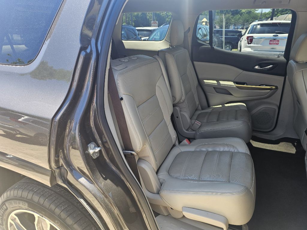 2019 GMC Acadia Image 13