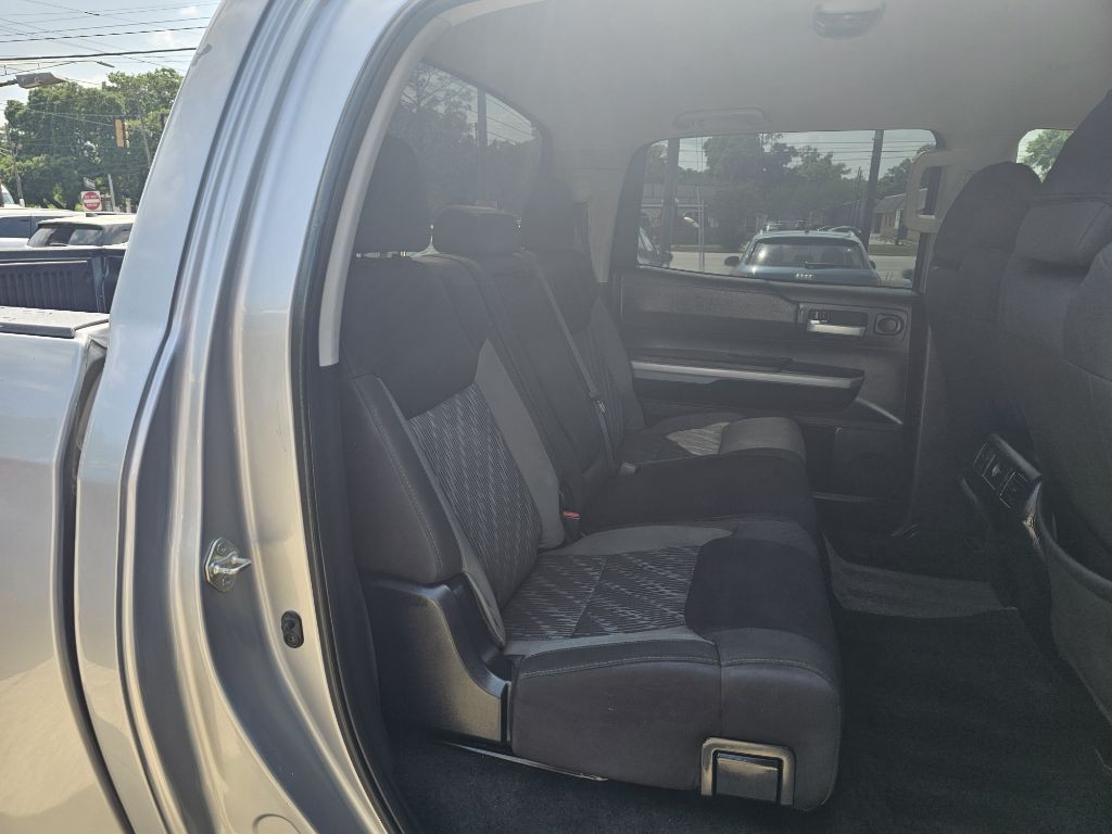 2018 Toyota Tundra Image 12