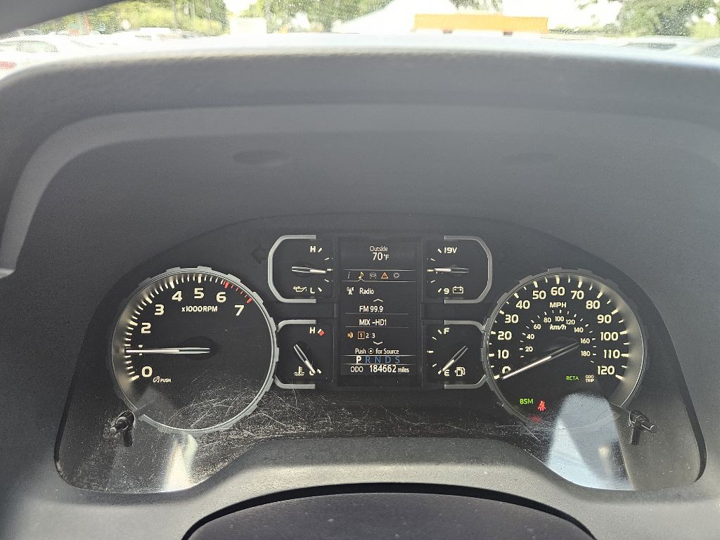 2018 Toyota Tundra Image 15