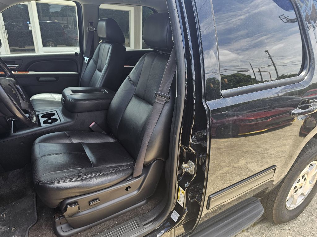 2013 Chevrolet Tahoe Image 10
