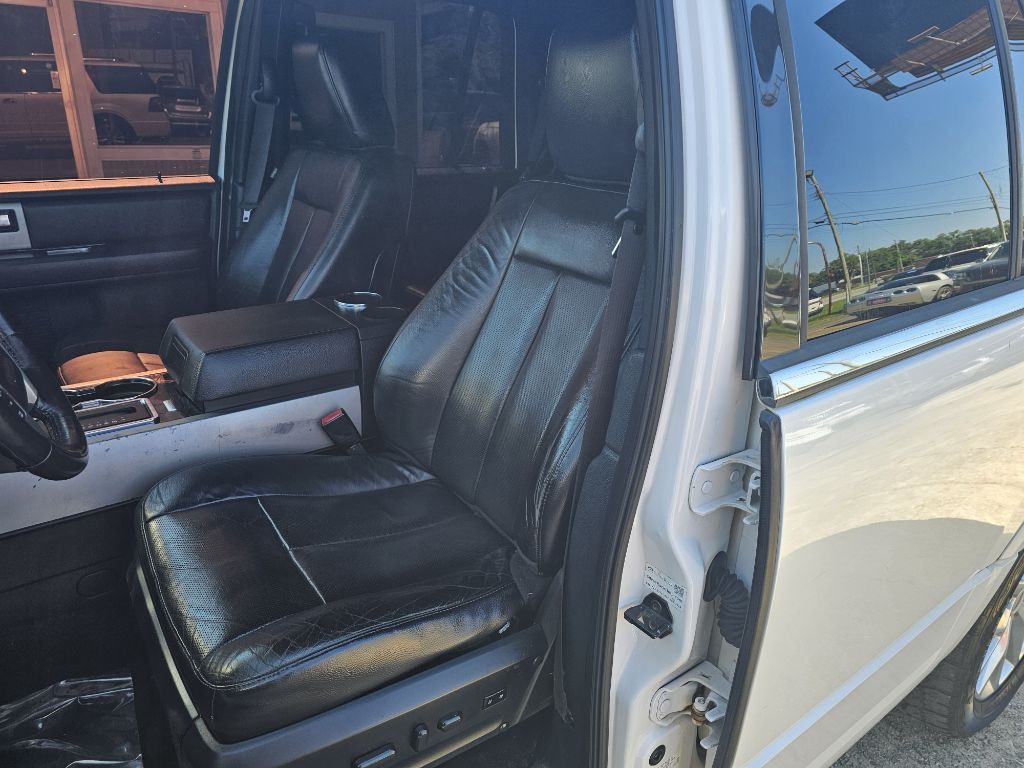 2017 Ford Expedition Image 9