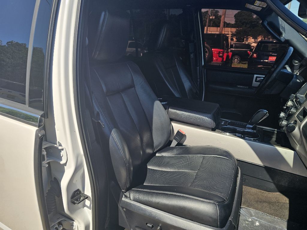 2017 Ford Expedition Image 10