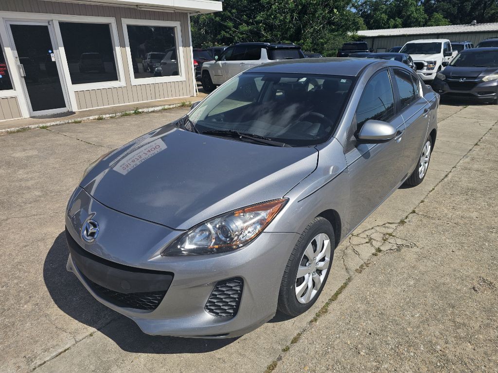 2012 Mazda Mazda3 Image 2