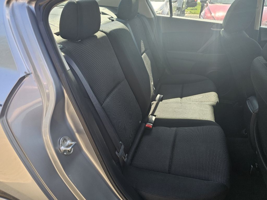 2012 Mazda Mazda3 Image 9