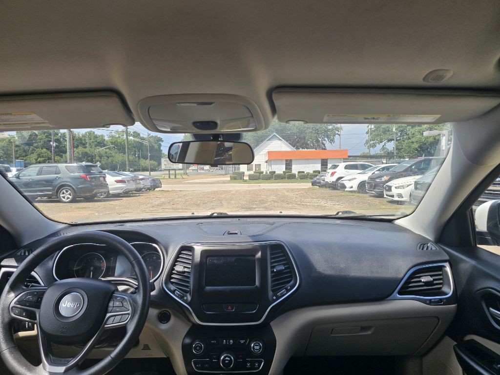 2020 Jeep Cherokee Image 11