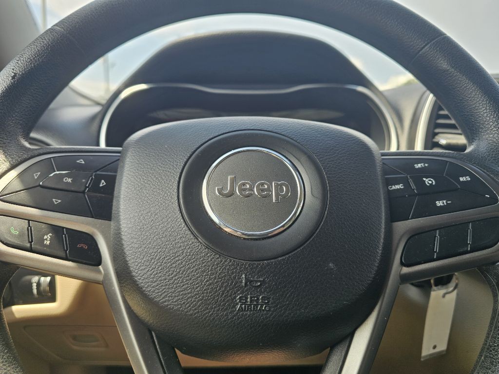 2020 Jeep Cherokee Image 14