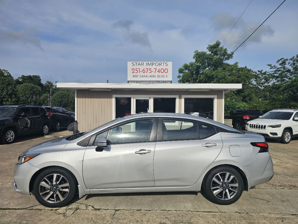 2020 Nissan Versa Image 1