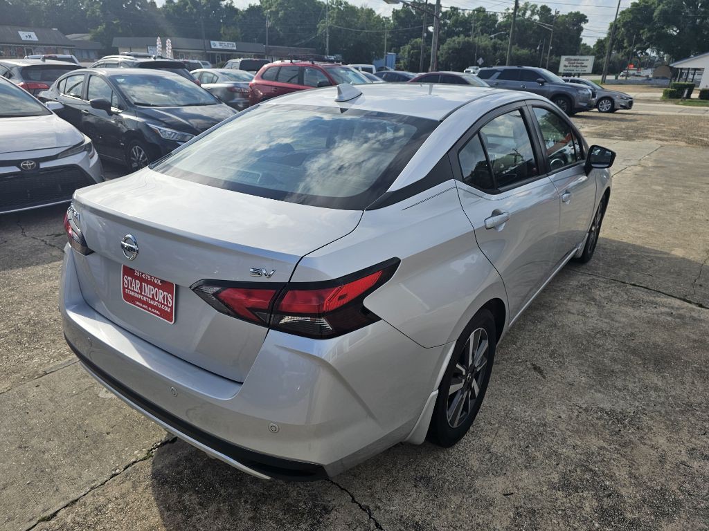 2020 Nissan Versa Image 17