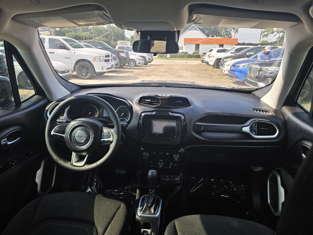 2018 Jeep Renegade Image 14