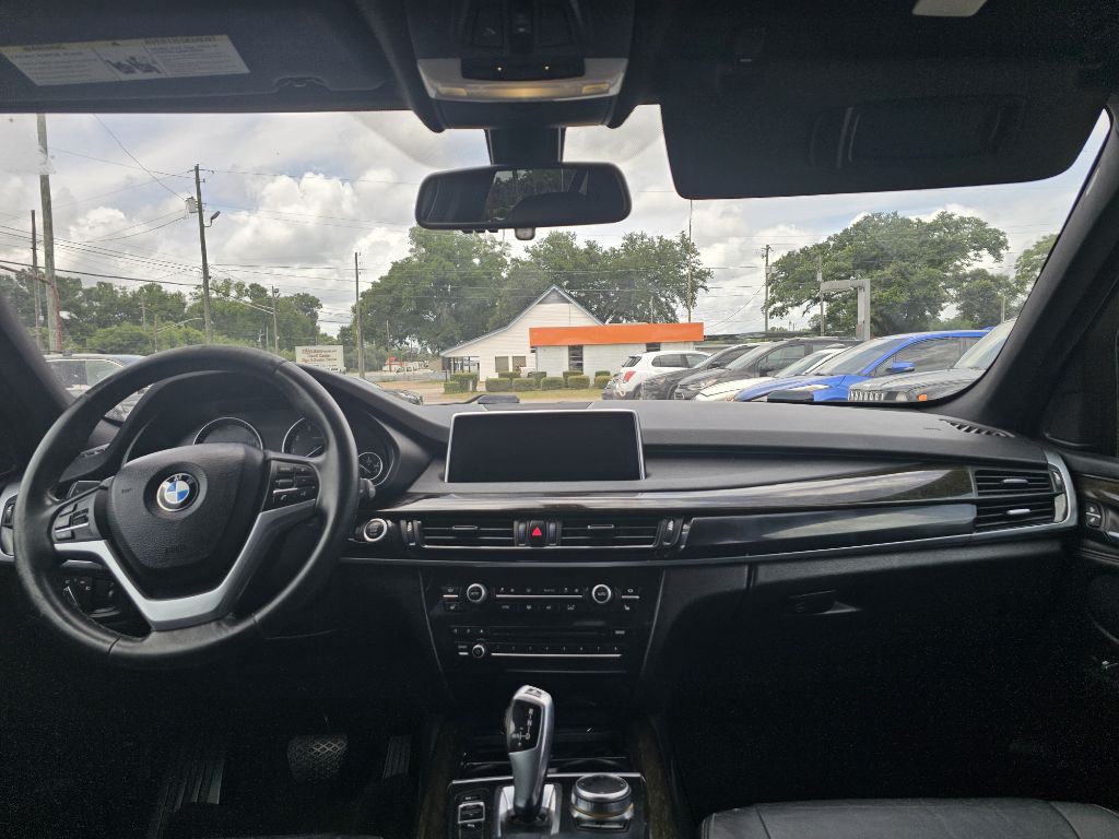 2017 BMW X5 Image 14