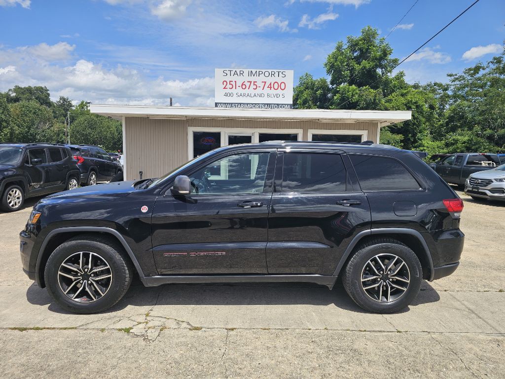 2020 Jeep Grand Cherokee Image 1