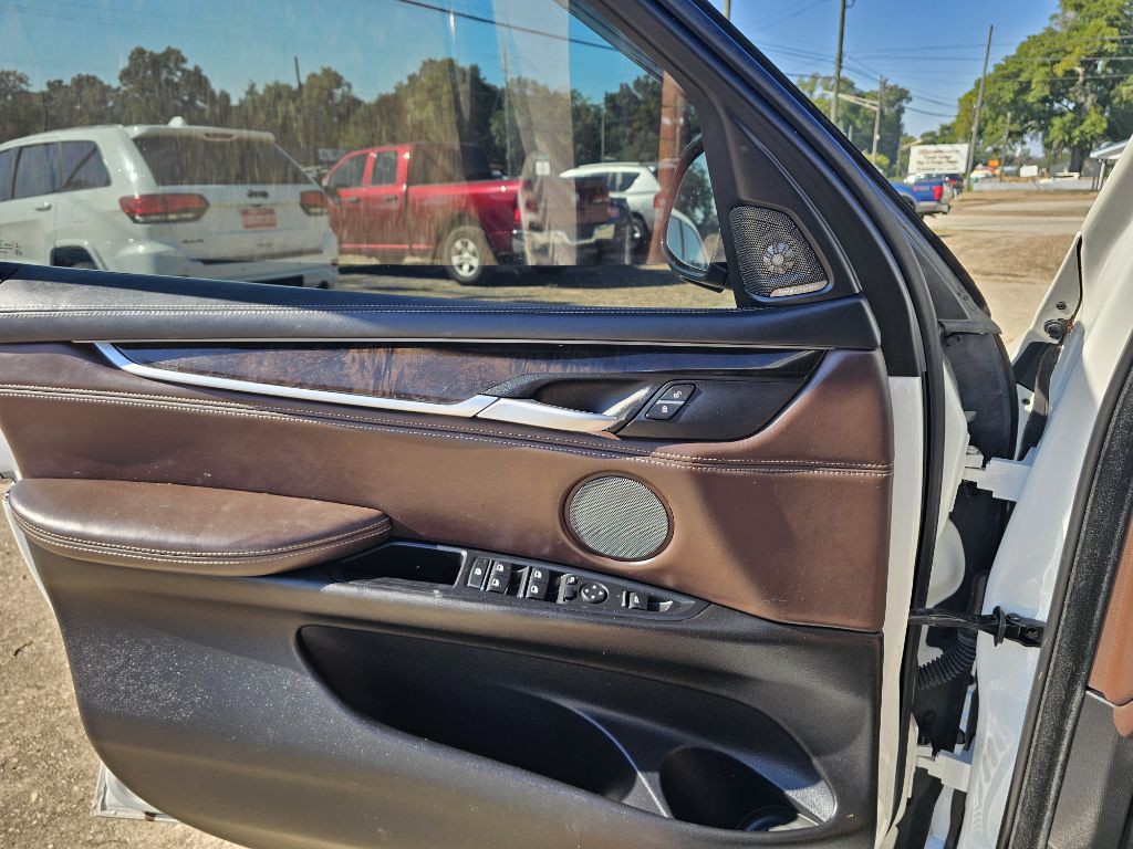 2018 BMW X5 Image 16