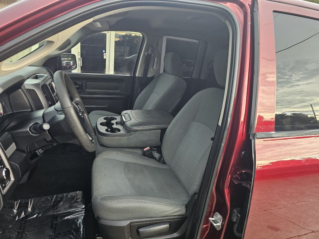 2019 RAM 1500 Image 9