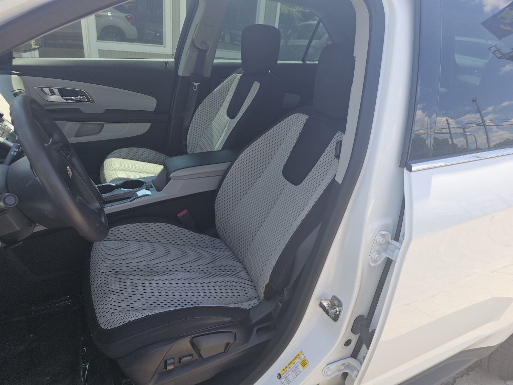 2015 Chevrolet Equinox Image 9