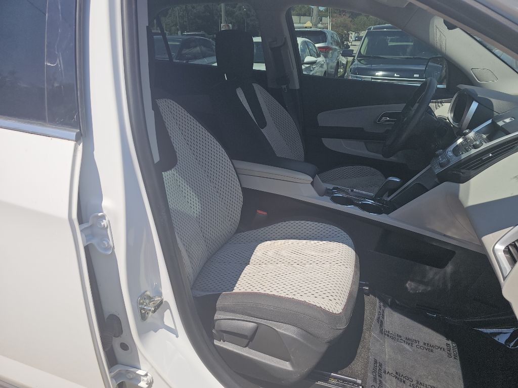 2015 Chevrolet Equinox Image 11