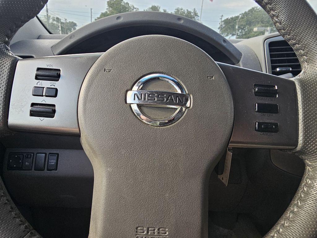 2012 Nissan Frontier Image 13