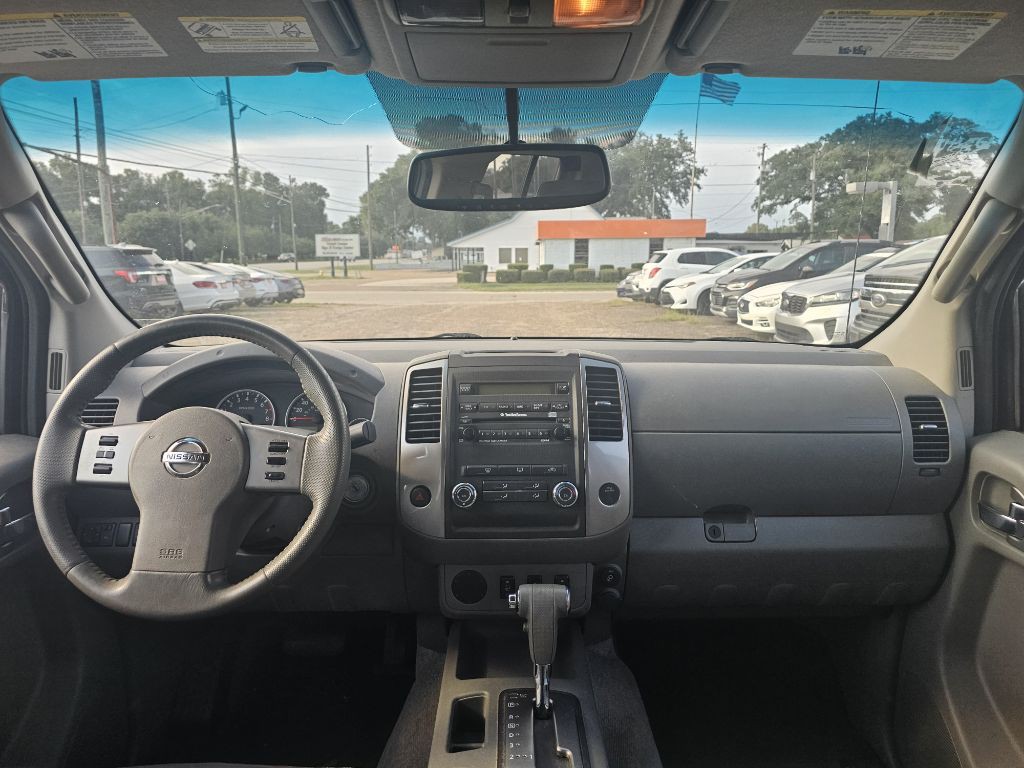 2012 Nissan Frontier Image 14