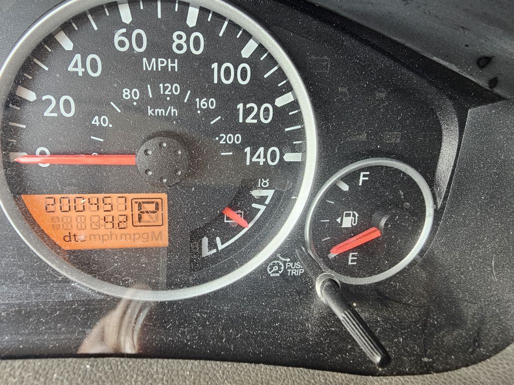2012 Nissan Frontier Image 16