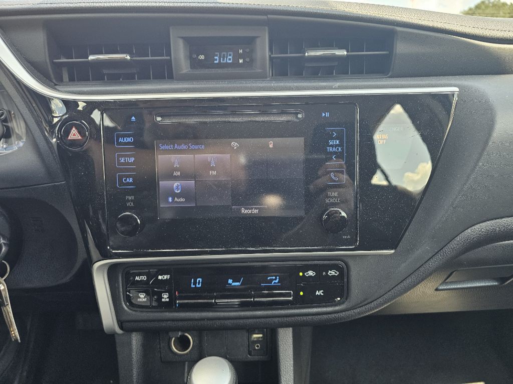 2019 Toyota Corolla Image 15