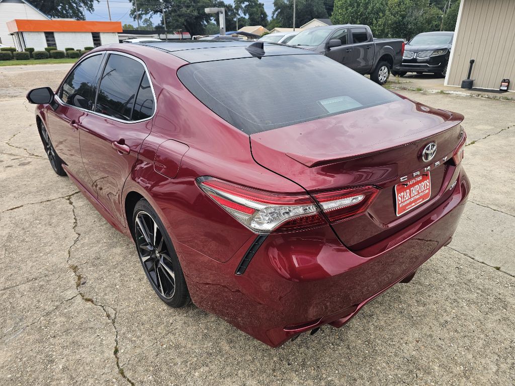 2018 Toyota Camry Image 8