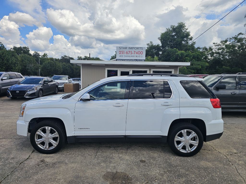 2017 GMC Terrain Image 1