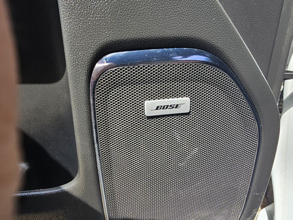 2014 GMC Sierra Image 16