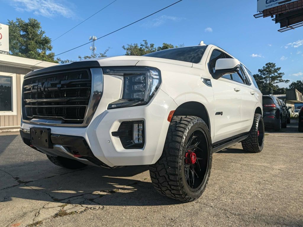 2021 GMC Yukon Image 3