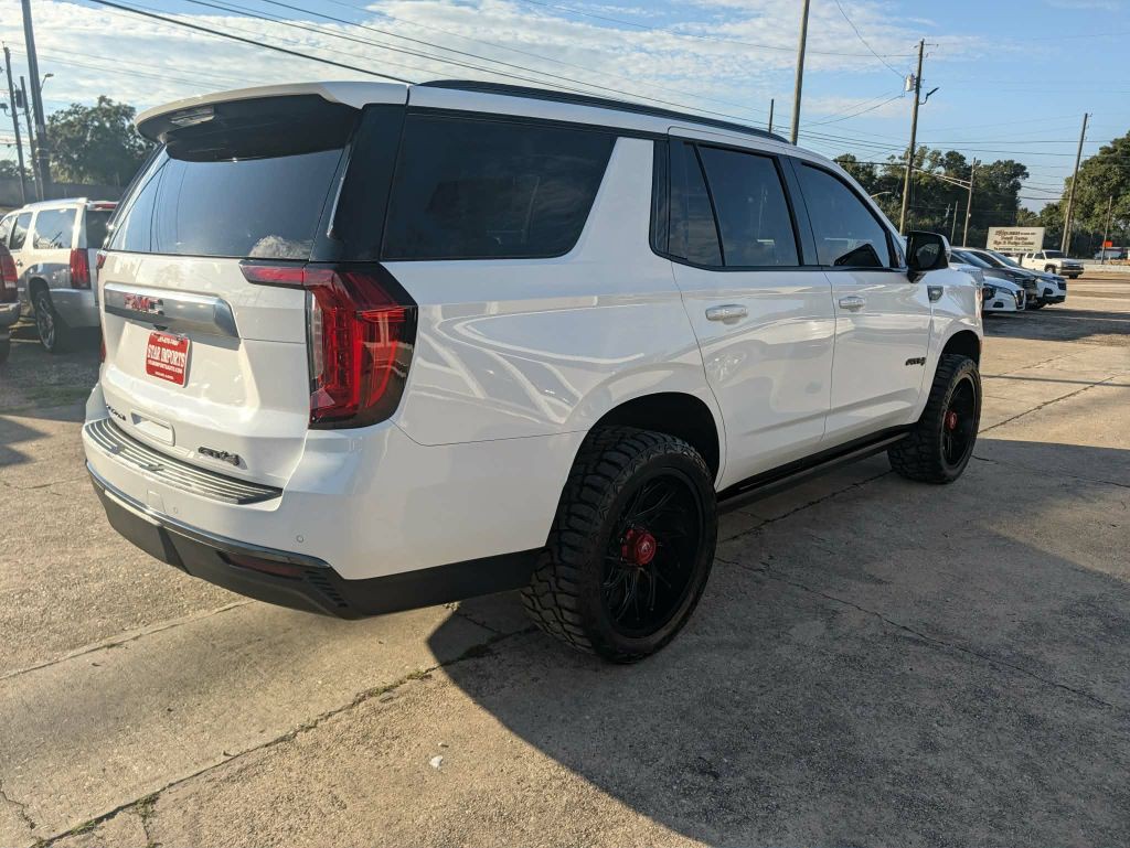 2021 GMC Yukon Image 9