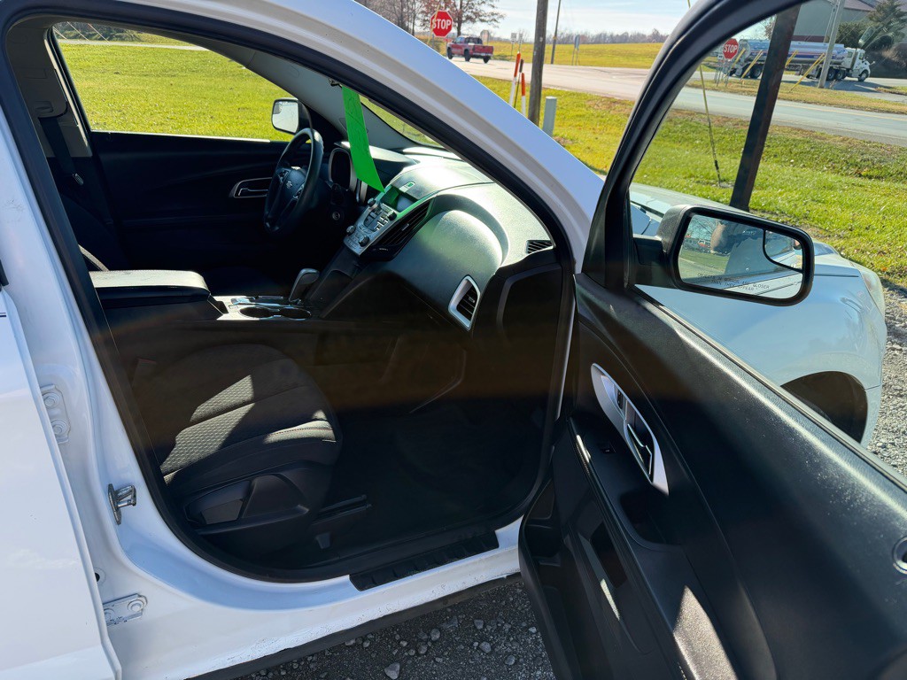 2012 Chevrolet Equinox Image 11