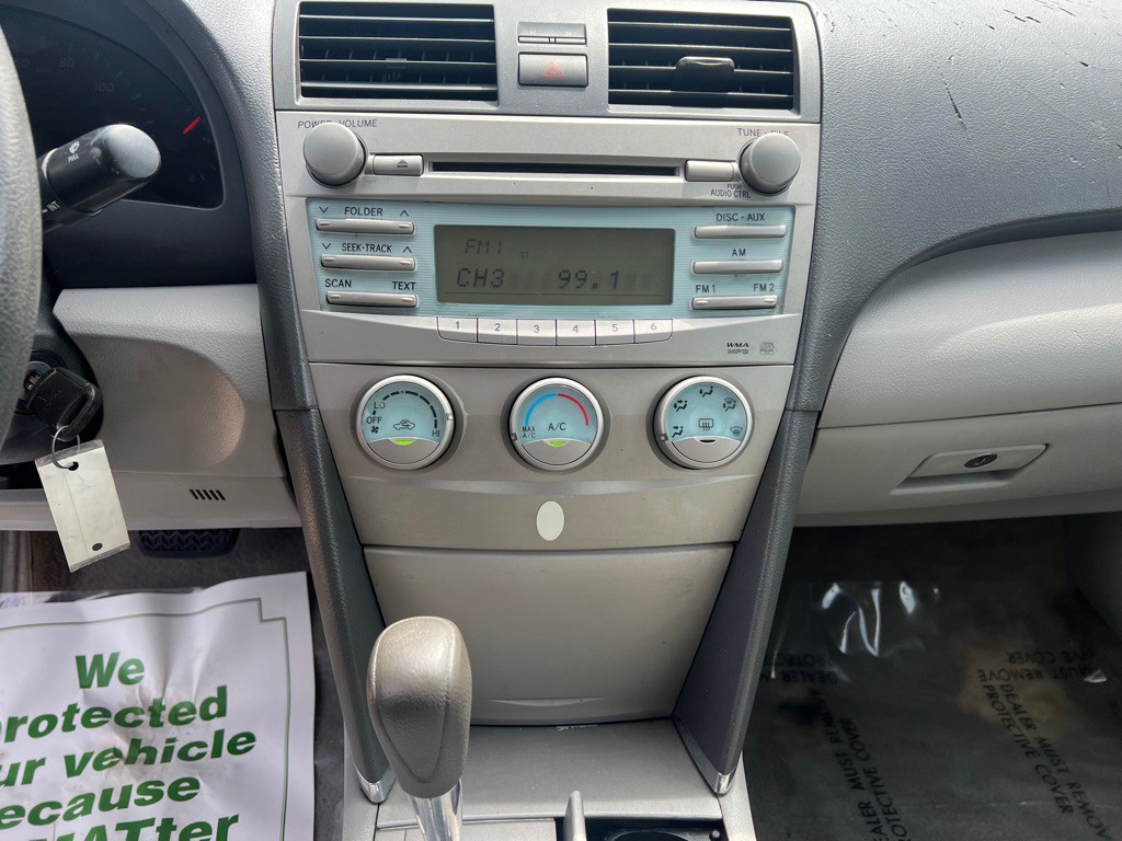 2007 Toyota Camry Image 18