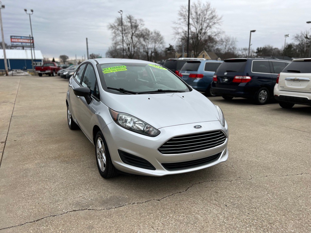2017 Ford Fiesta Image 4