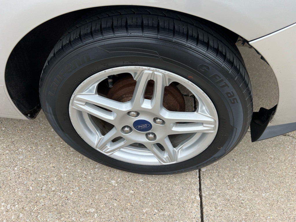 2017 Ford Fiesta Image 16