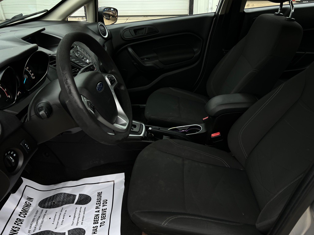 2017 Ford Fiesta Image 19