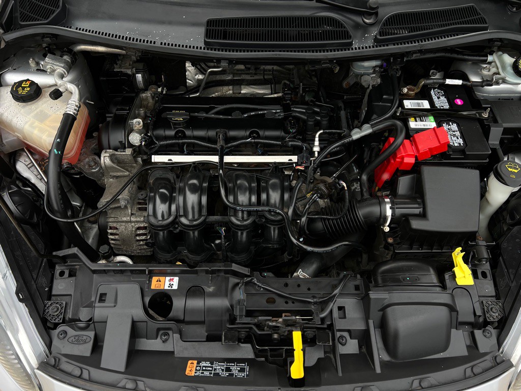 2017 Ford Fiesta Image 37