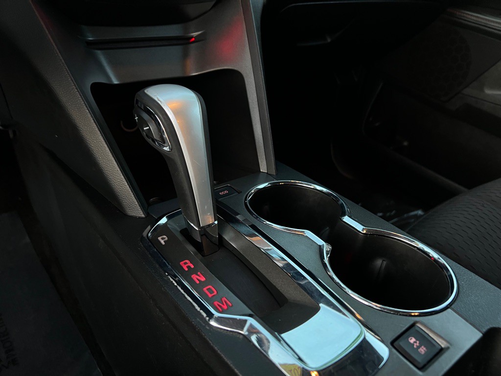 2015 GMC Terrain Image 28