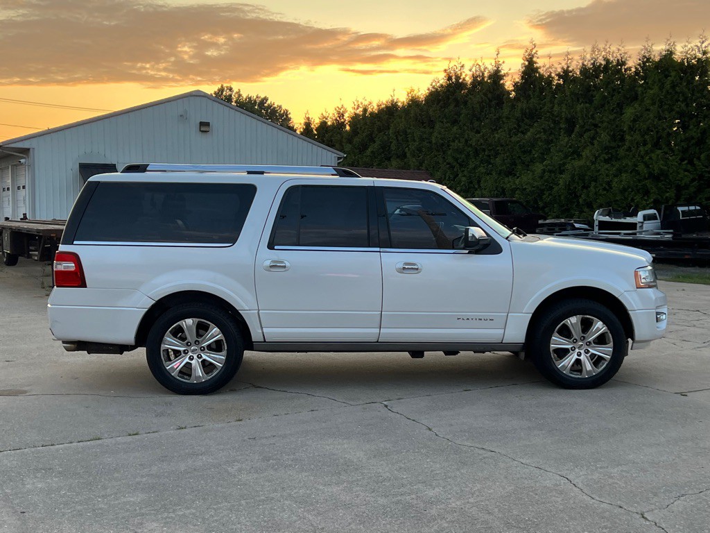 2015 Ford Expedition Image 4