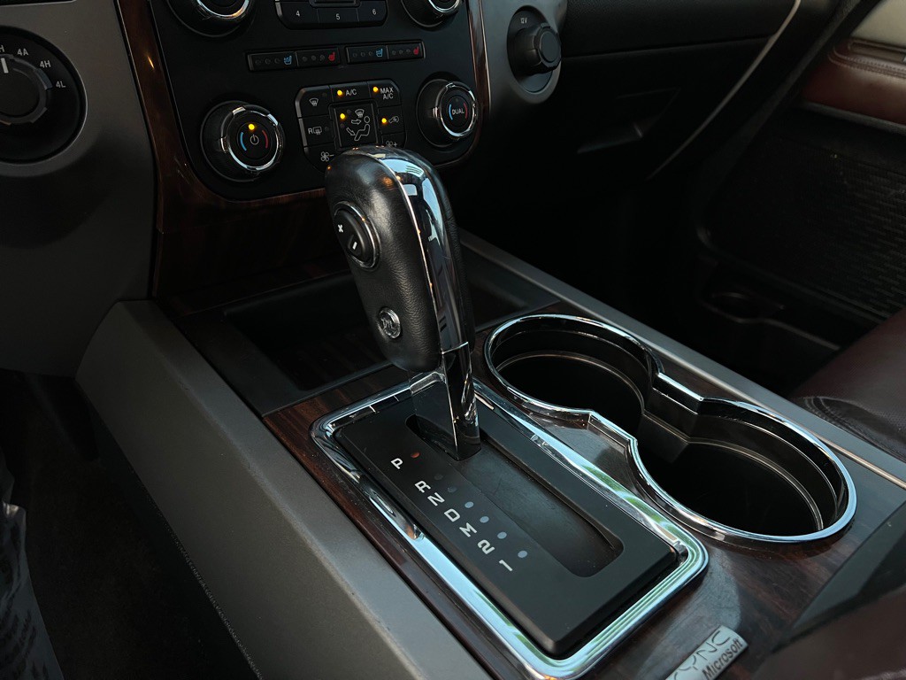 2015 Ford Expedition Image 24