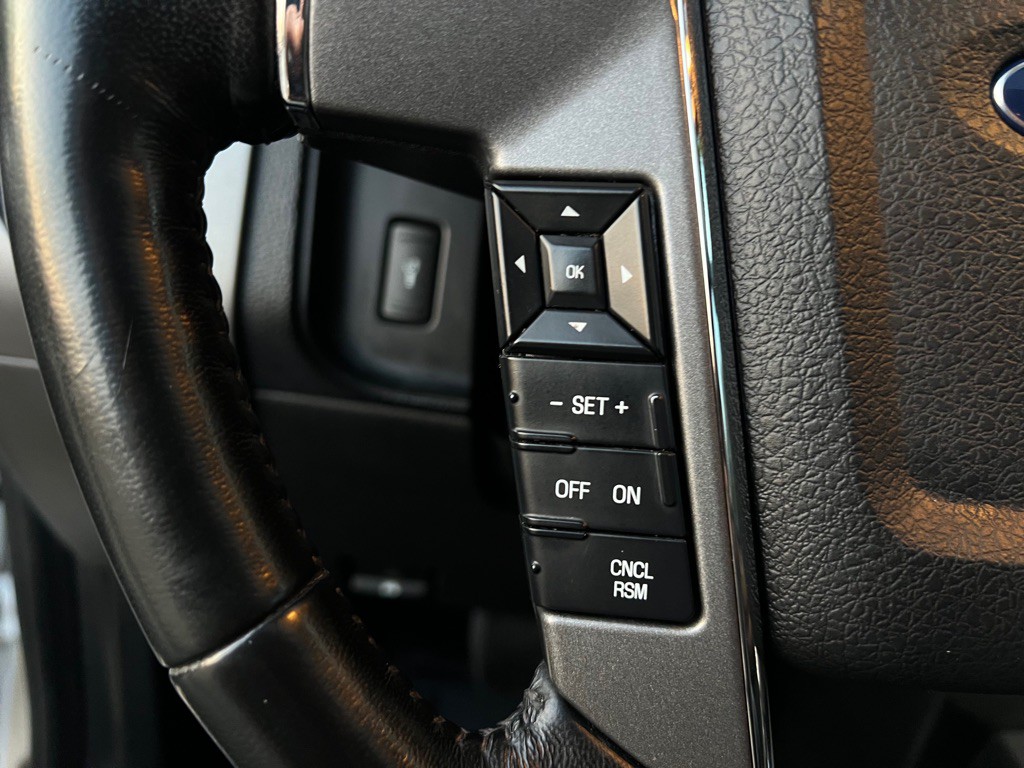 2015 Ford Expedition Image 25