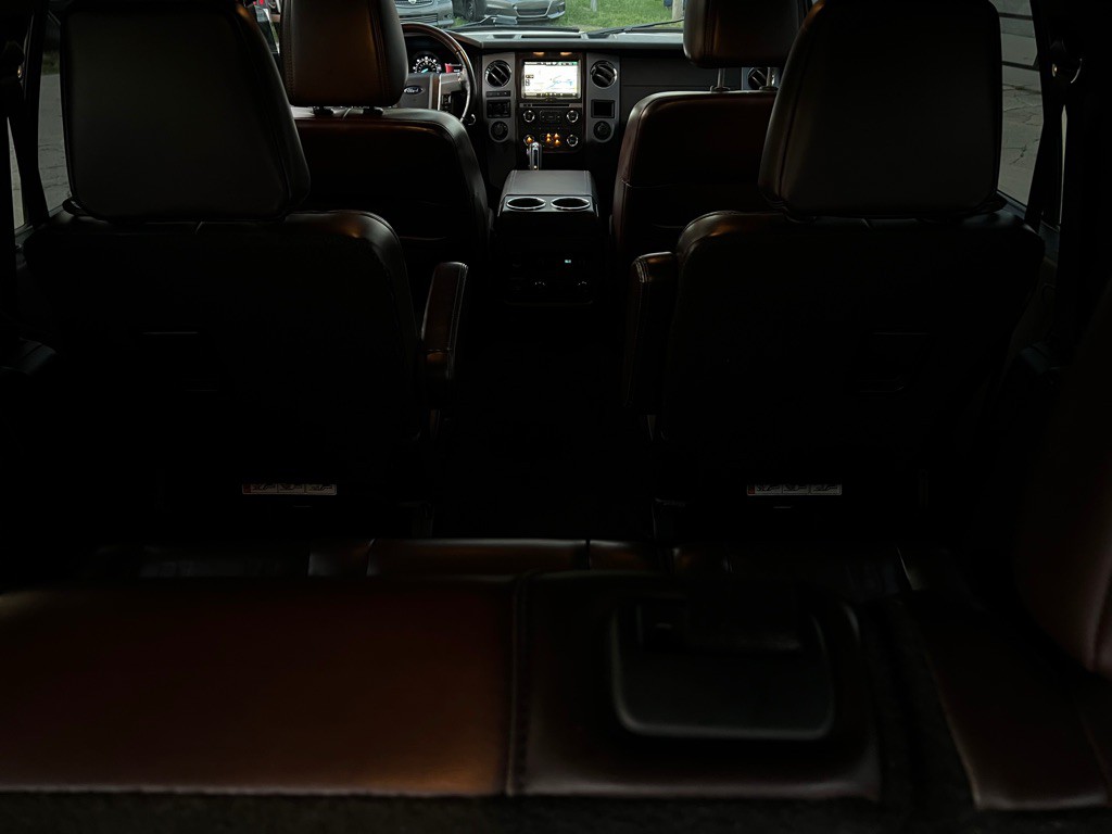 2015 Ford Expedition Image 35