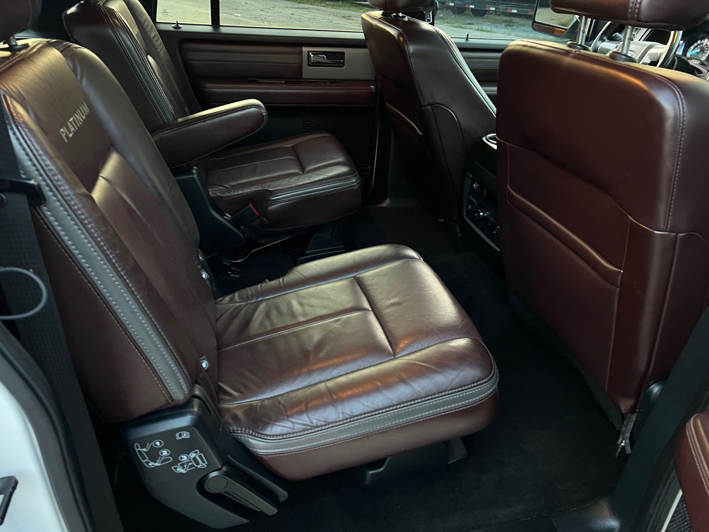 2015 Ford Expedition Image 39