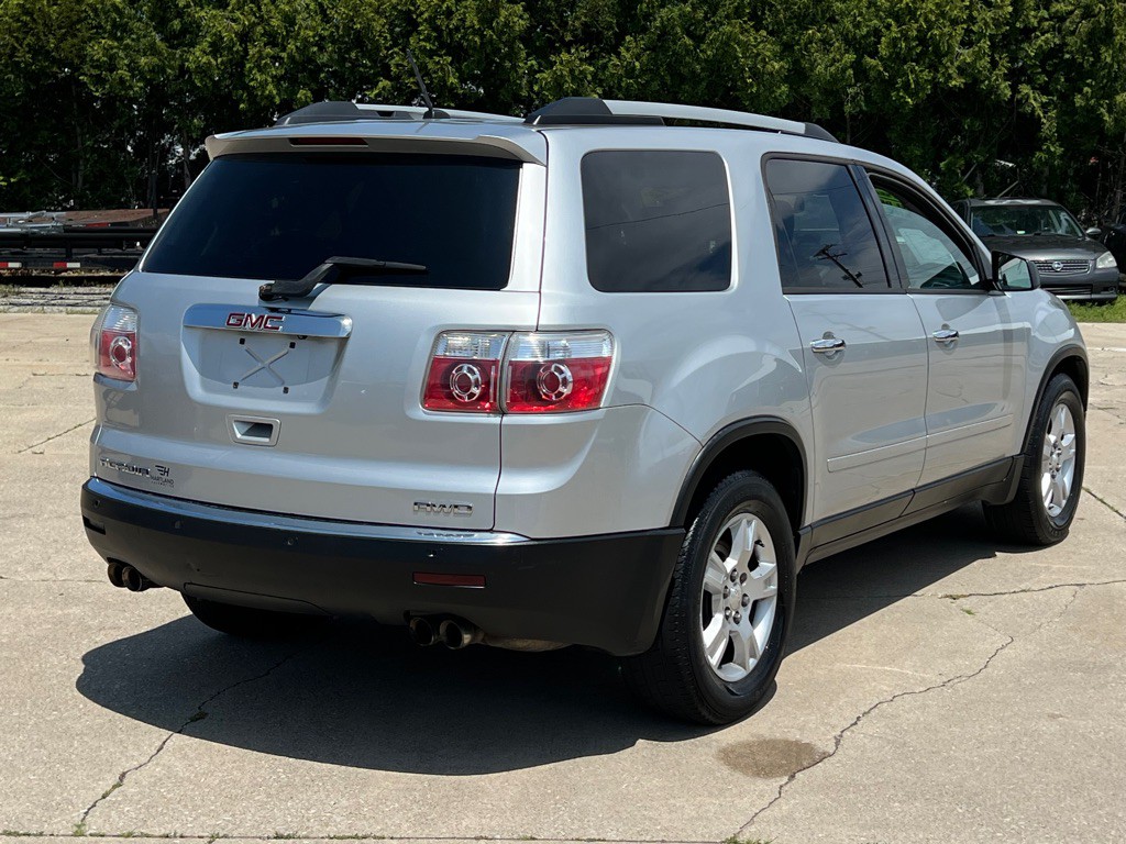 2012 GMC Acadia Image 4