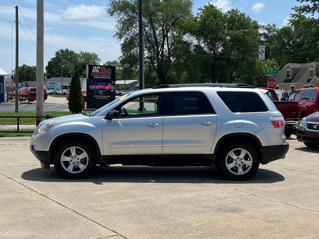 2012 GMC Acadia Image 8