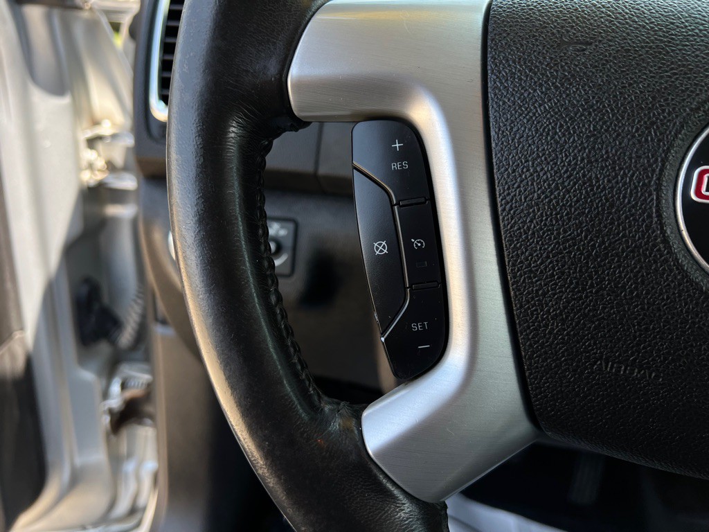 2012 GMC Acadia Image 25