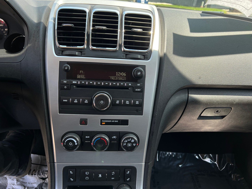2012 GMC Acadia Image 27