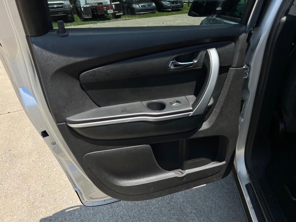 2012 GMC Acadia Image 29