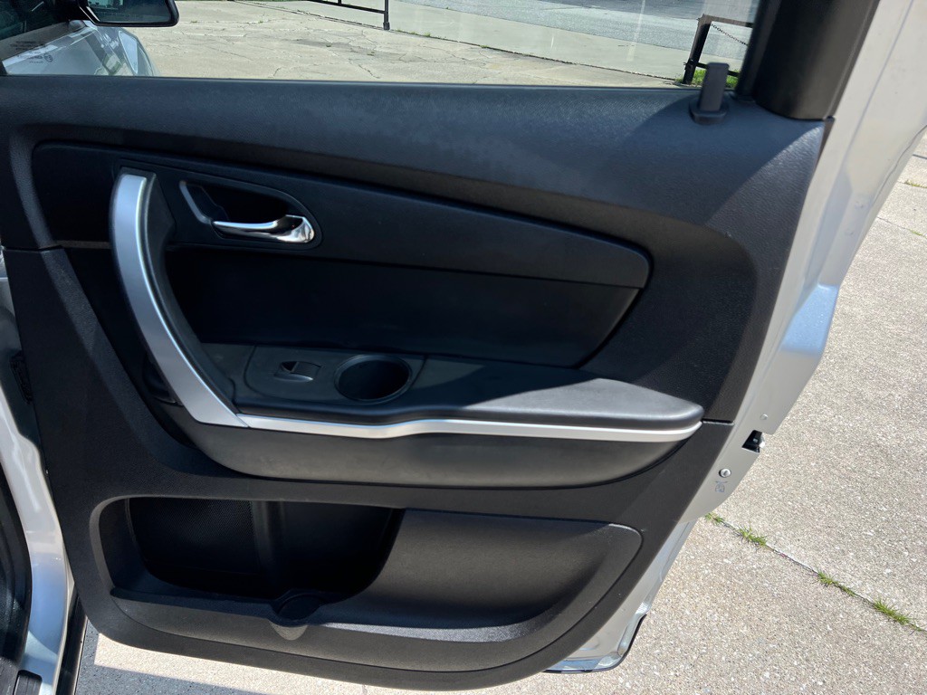 2012 GMC Acadia Image 36