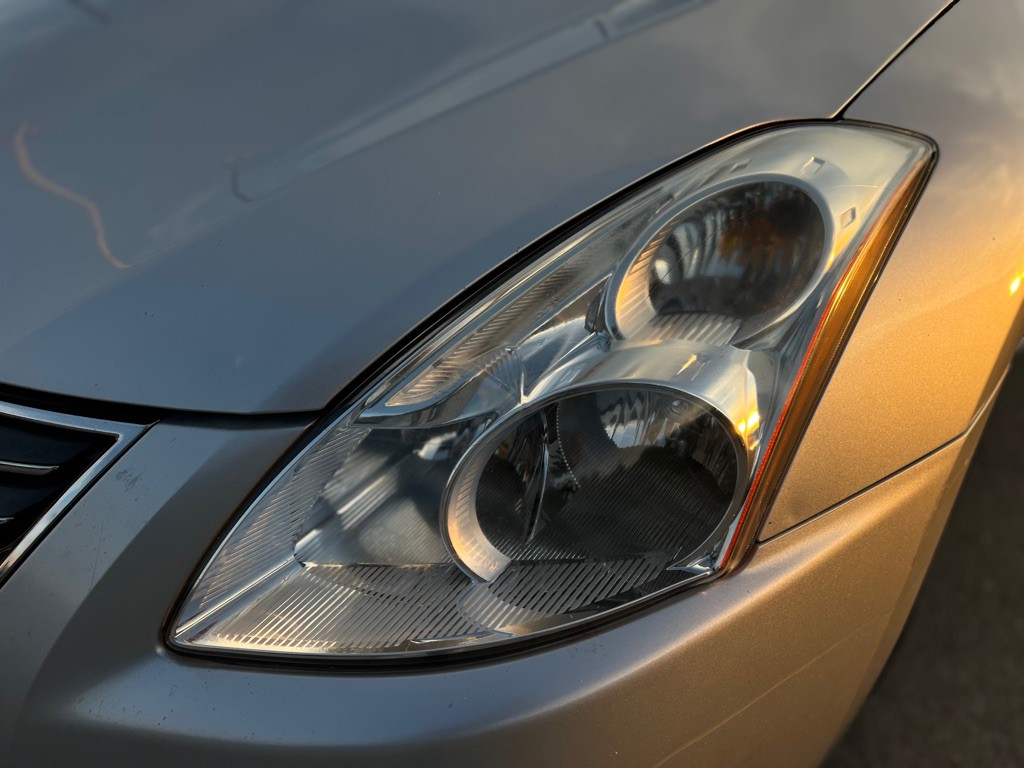 2010 Nissan Altima Image 13