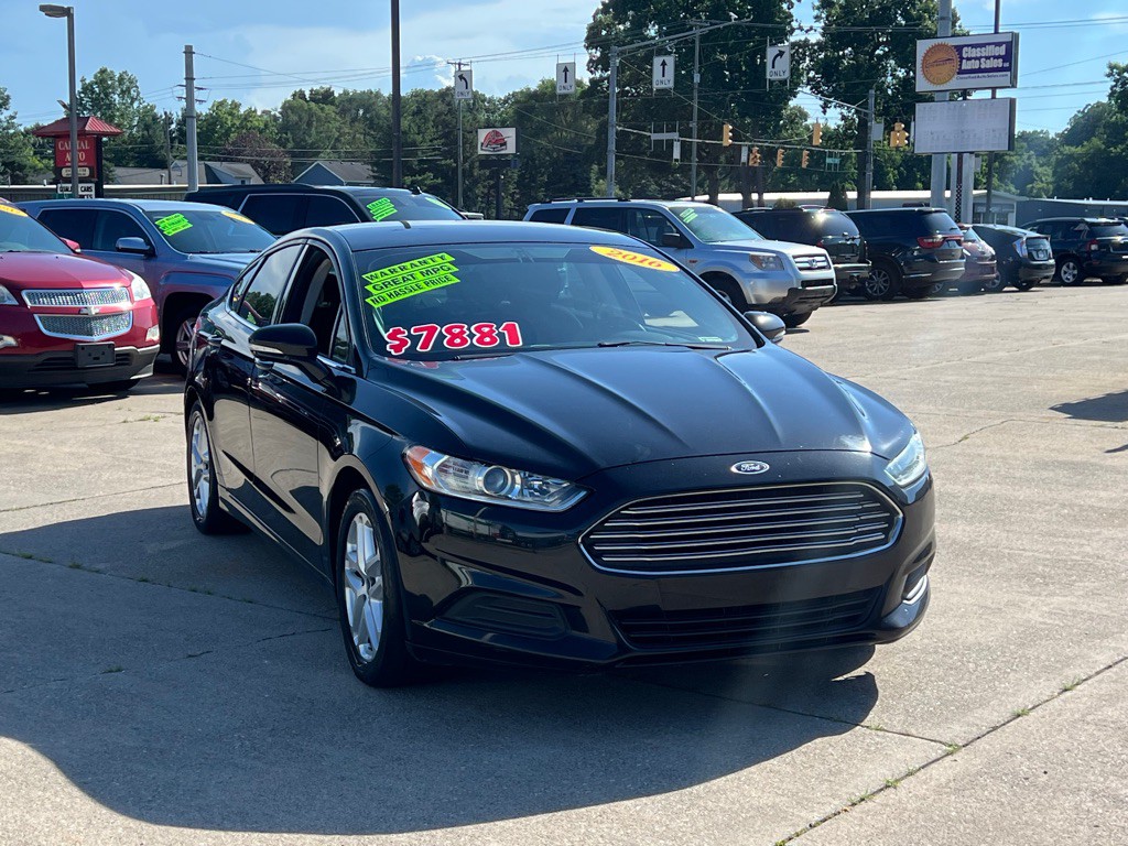 2016 Ford Fusion Image 1